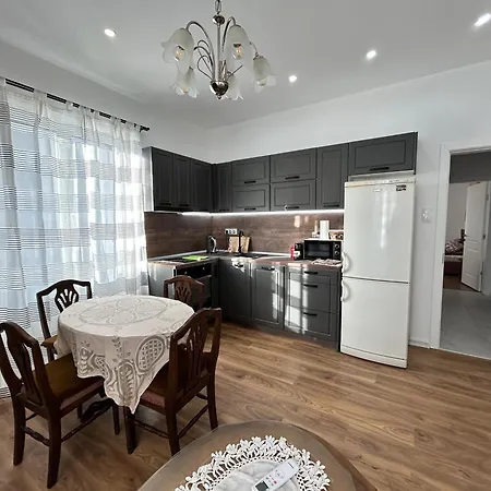 Aristocrat With Free Parking Plovdiv