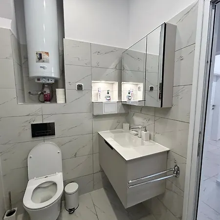 Apartment Aristocrat With Free Parking *